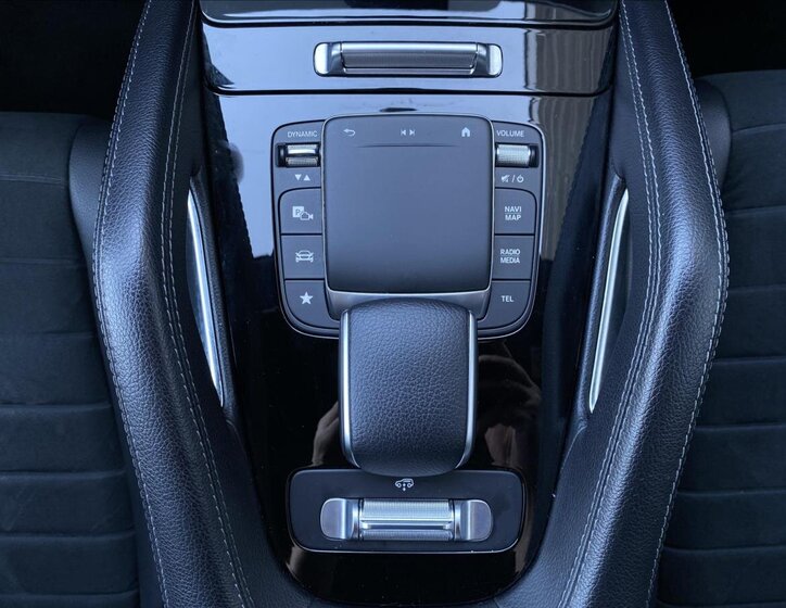 Mercedes-Benz GLE SUV / Terénní 2,0 l 143 kw