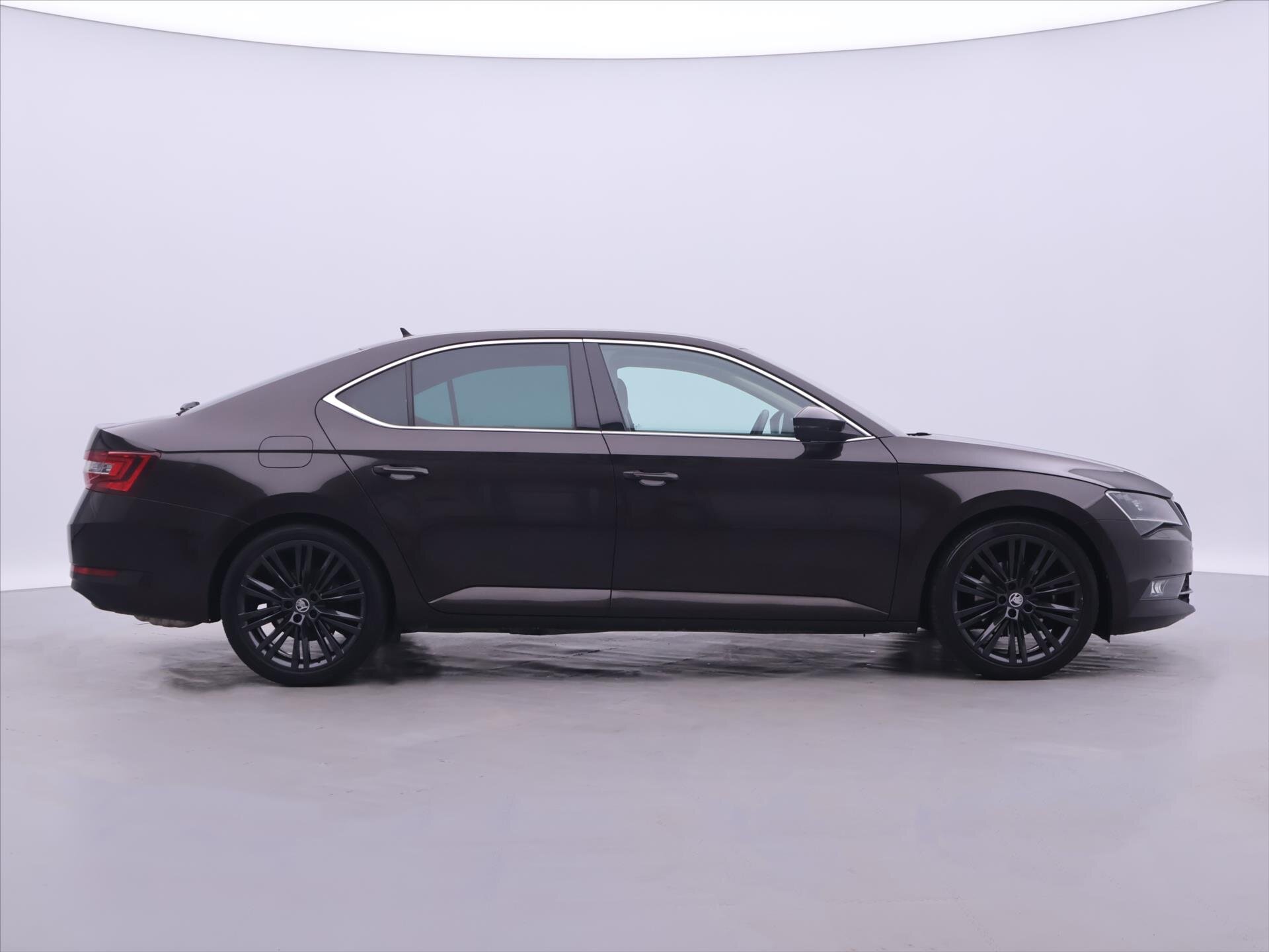 Škoda Superb Liftback 2,0 l 162 kw