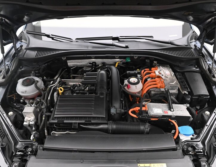 Škoda Superb Kombi 1,4 l 115 kw