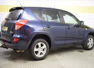 Toyota RAV4 SUV / Terénní 2,2 l 130 kw