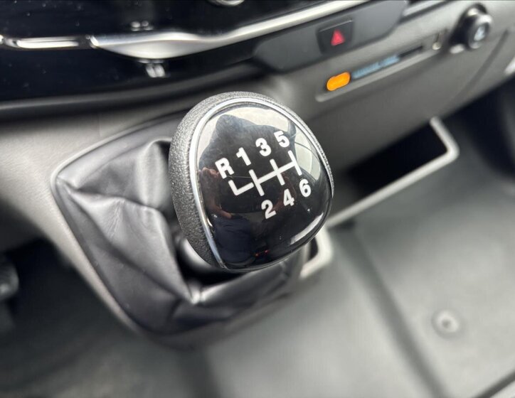 Ford Transit Skříň 2,0 l 96 kw