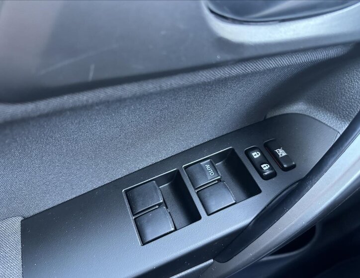 Toyota Auris Kombi 1,6 l 98 kw