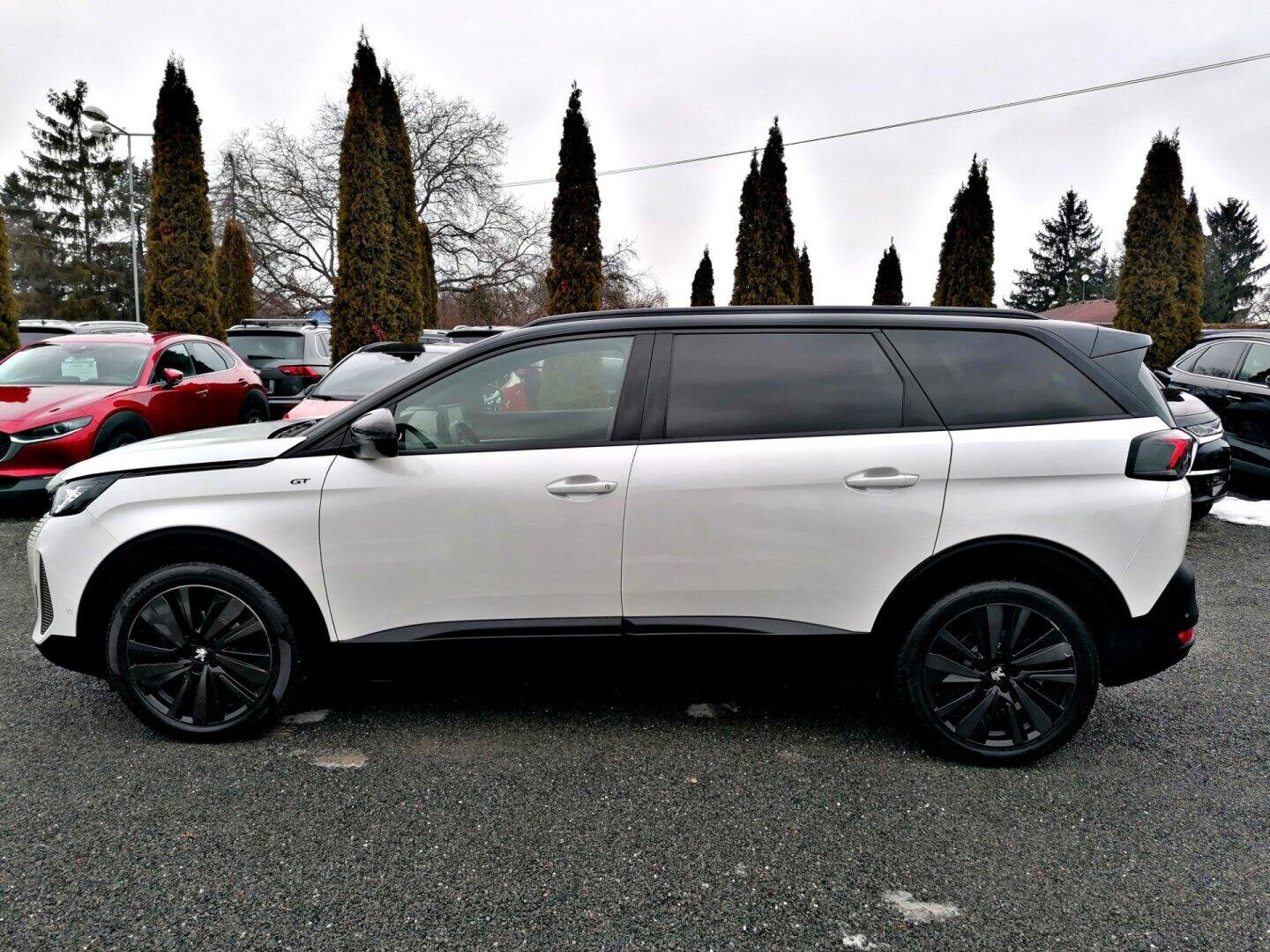 Peugeot 5008 SUV 1,5 l 96 kw