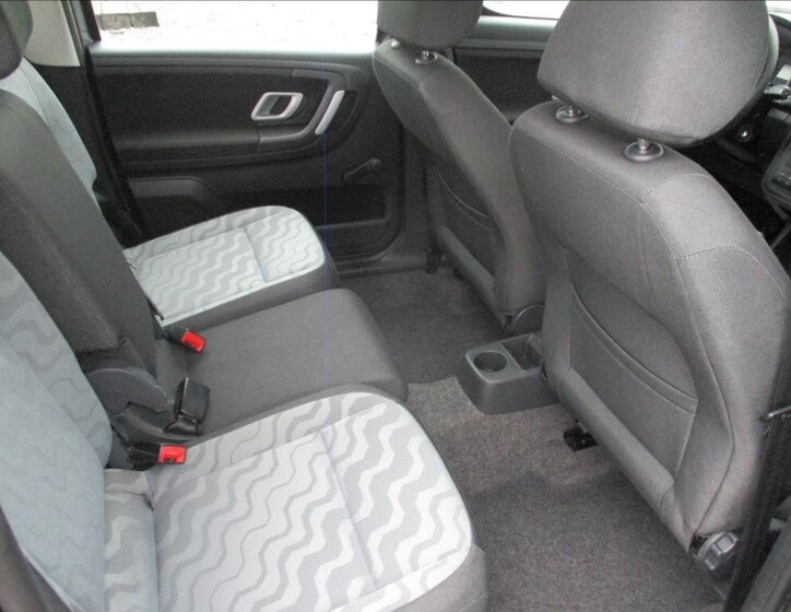 Škoda Roomster Kombi 1,4 l 63 kw