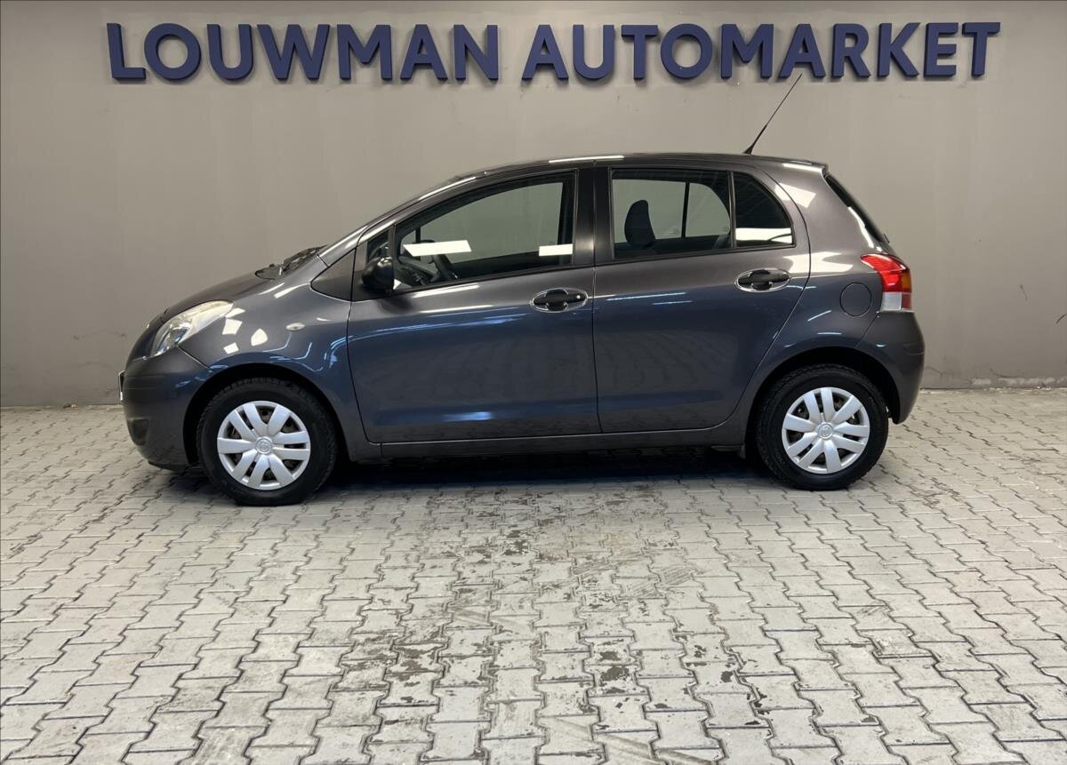 Toyota Yaris Hatchback 998,0 51 kw