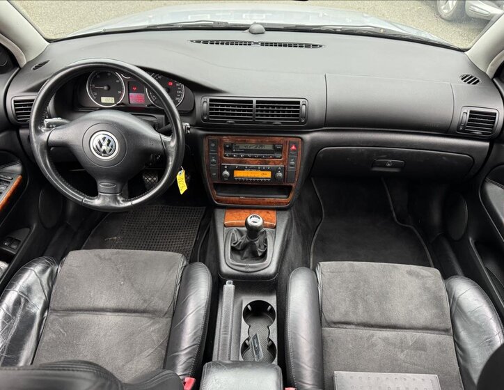 Volkswagen Passat 38