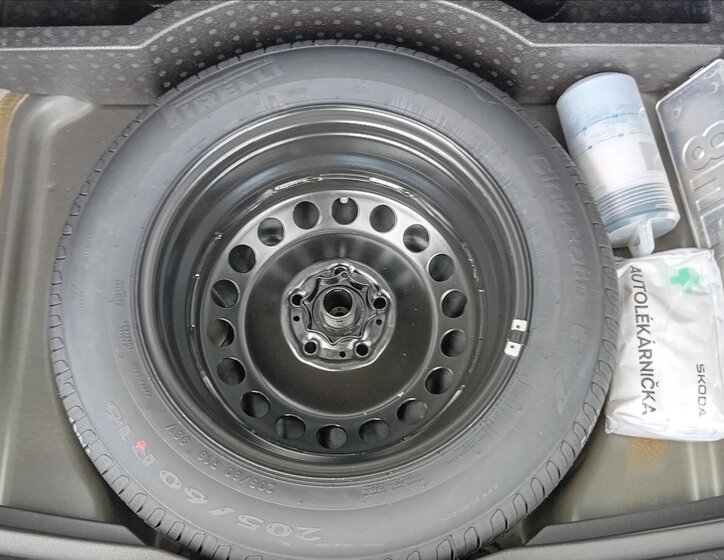 Volkswagen Touran Kombi 2,0 l 110 kw