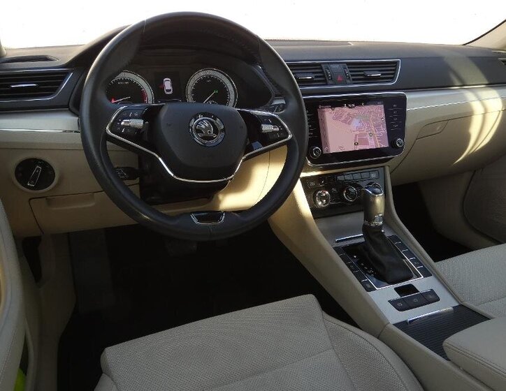 Škoda Superb Kombi 2,0 l 140 kw