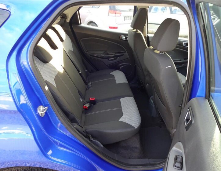 Ford EcoSport 26