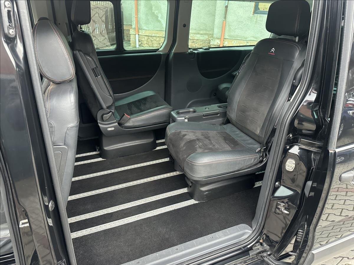 Citroën Jumpy VAN-Minibus 2,0 l 120 kw