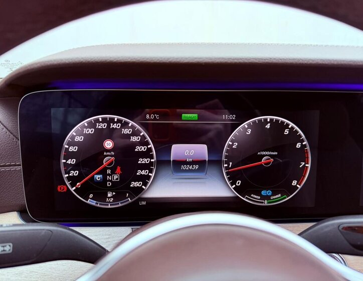 Mercedes-Benz Třídy E 19