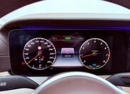 Mercedes-Benz Třídy E 19