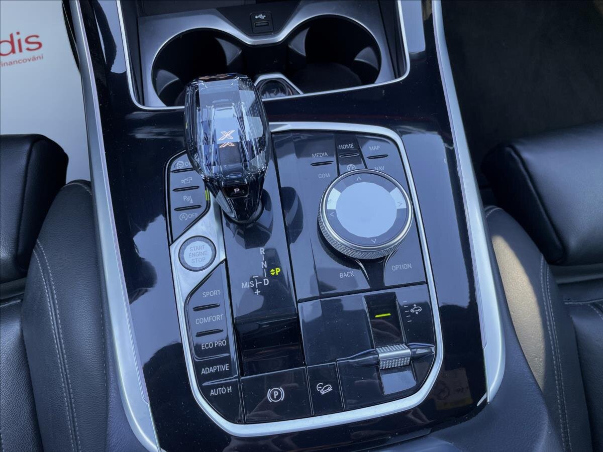 BMW X7 SUV / Terénní 3,0 l 195 kw