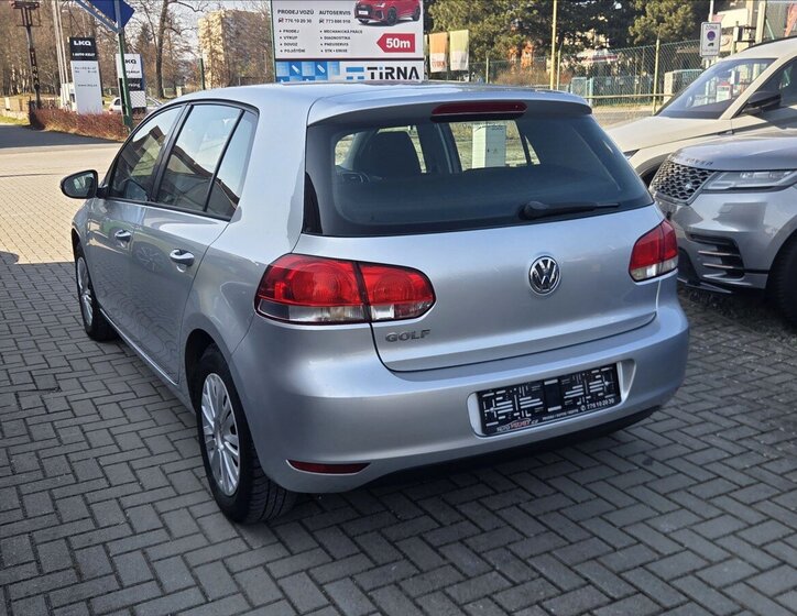 Volkswagen Golf Hatchback 1,2 l 63 kw