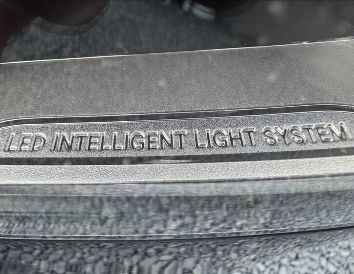 Mercedes-Benz Třídy V 11