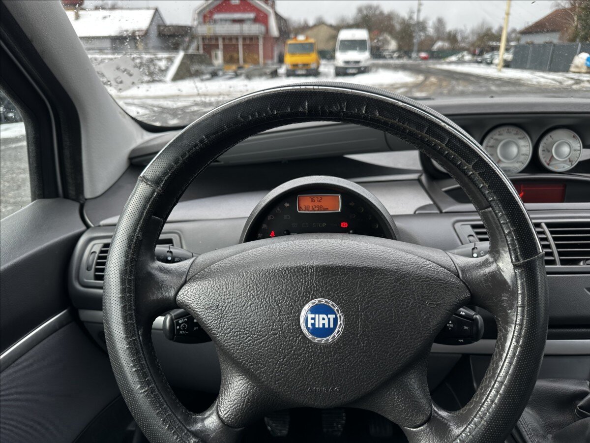 Fiat Ulysse MPV 2,0 l 100 kw