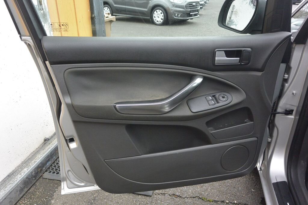 Ford C-MAX MPV 1,6 l 66 kw