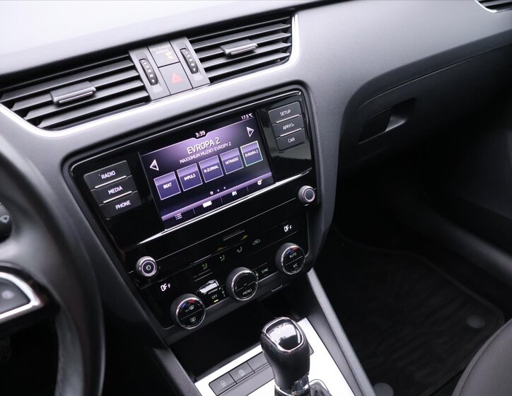 Škoda Octavia Kombi 1,5 l 96 kw