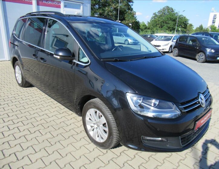 Volkswagen Sharan MPV 2,0 l 103 kw