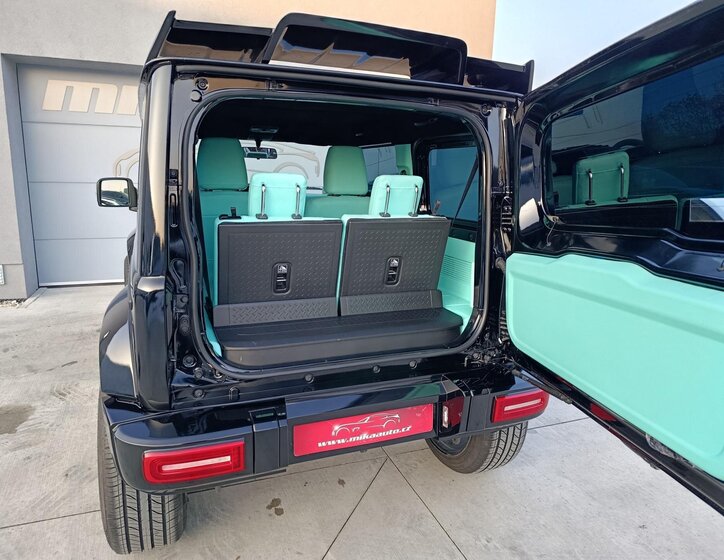 Suzuki Jimny SUV 1,5 l 75 kw