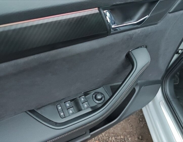 Škoda Superb Kombi 2,0 l 140 kw