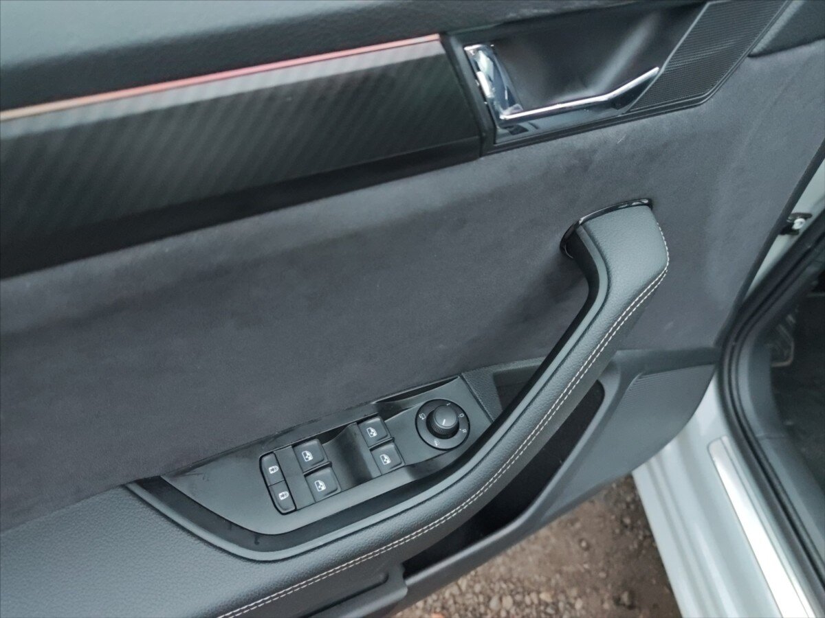 Škoda Superb Kombi 2,0 l 140 kw