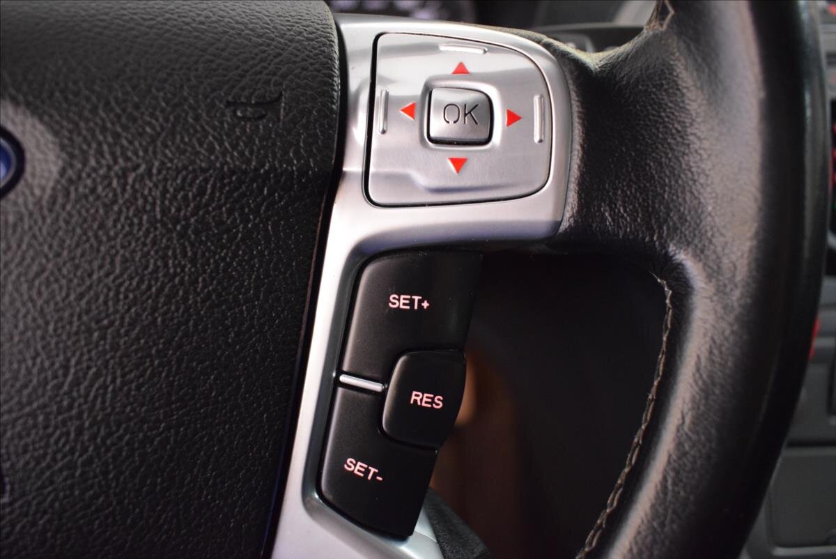 Ford Mondeo Kombi 2,0 l 107 kw