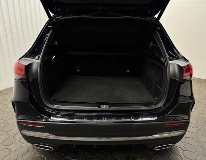 Mercedes-Benz GLA SUV / Terénní 2,0 l 110 kw