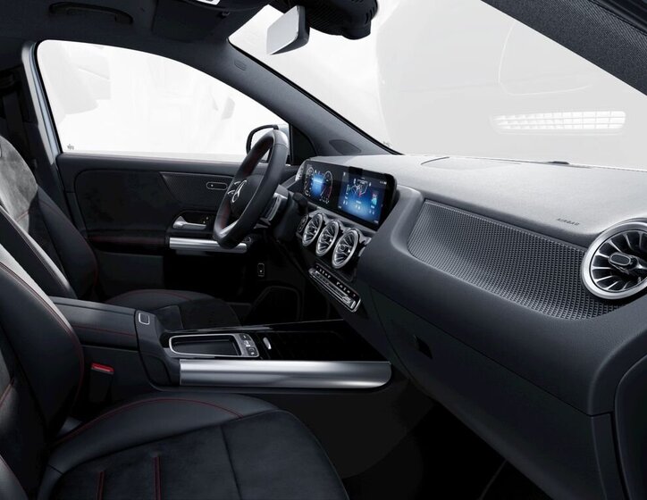 Mercedes-Benz GLA SUV / Terénní 2,0 l 110 kw