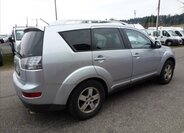 Mitsubishi Outlander SUV / Terénní 2,0 l 103 kw