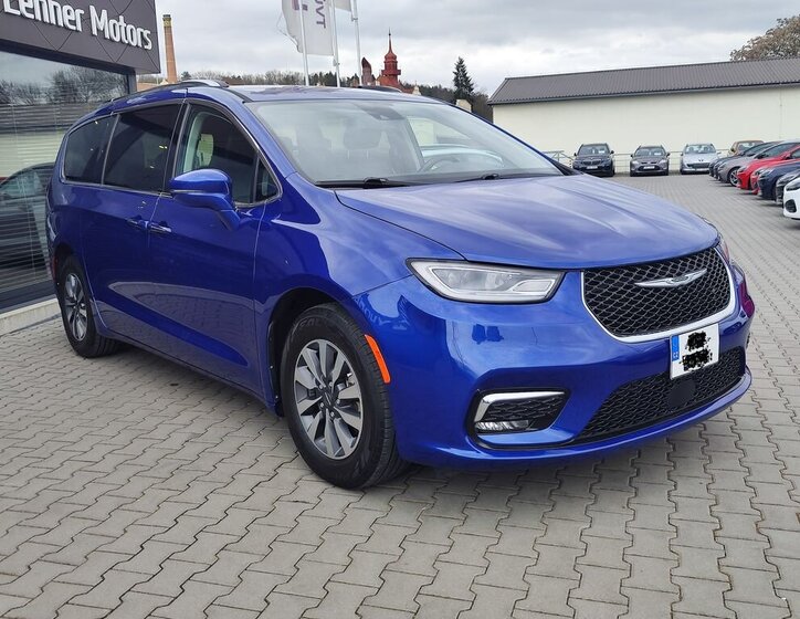 Chrysler Pacifica MPV 3,6 l 214 kw