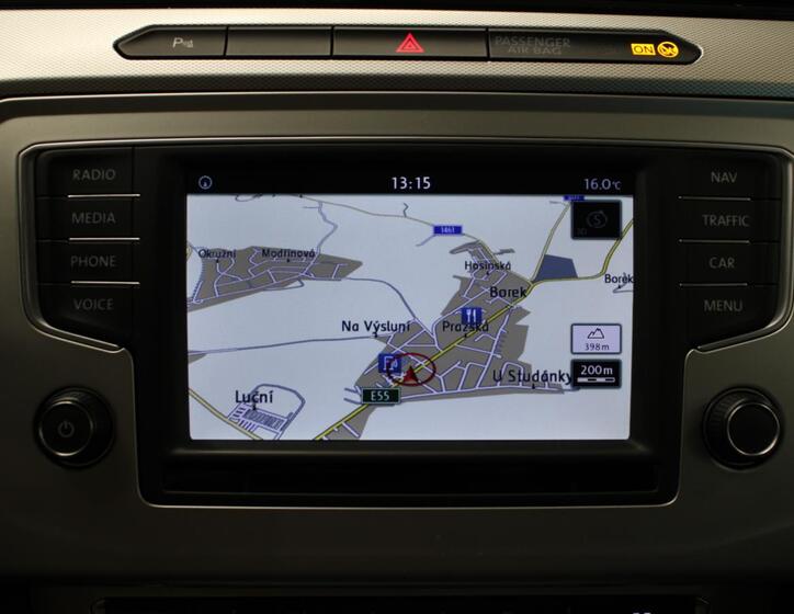 Volkswagen Passat 24