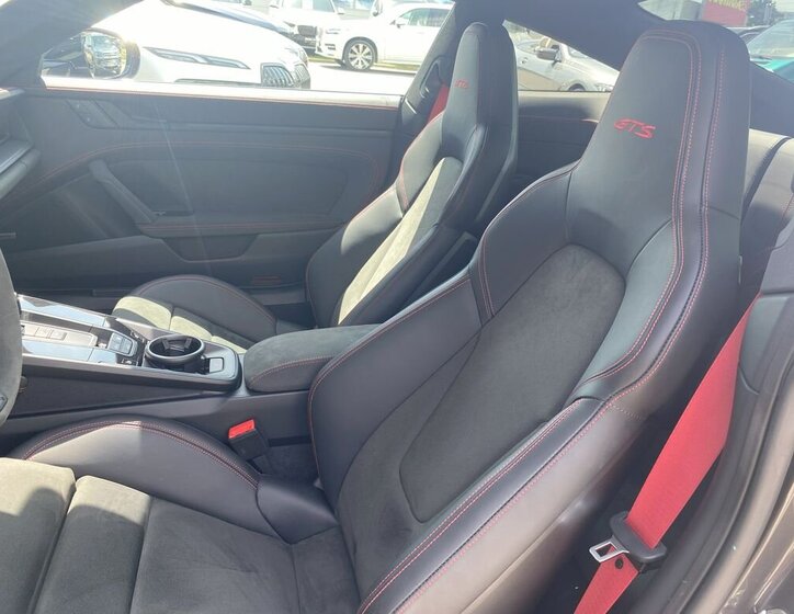 Porsche 911 Kupé 3,0 l 353 kw