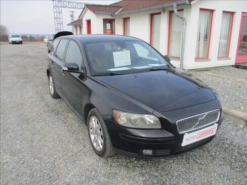 Volvo V50 Kombi 2,0 l 100 kw
