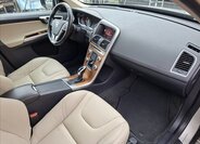 Volvo XC60 Kombi 2,4 l 162 kw