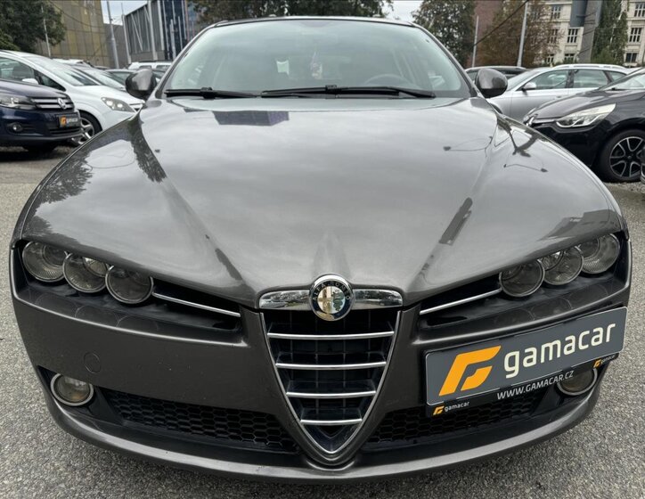 Alfa Romeo 159 1