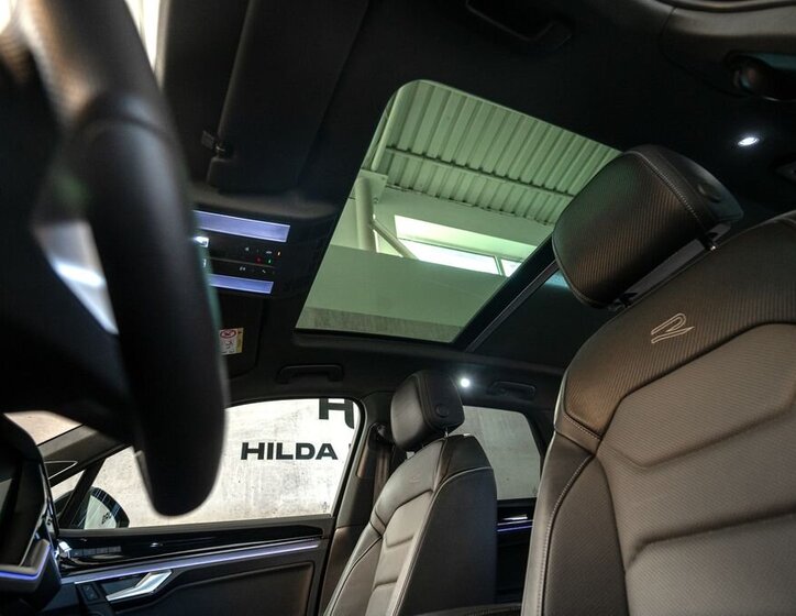 Volkswagen Touareg SUV / Terénní 3,0 l 210 kw