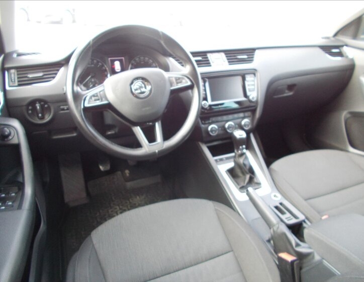 Škoda Octavia Kombi 2,0 l 110 kw