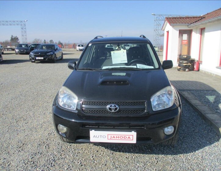 Toyota RAV4 SUV 2,0 l 85 kw