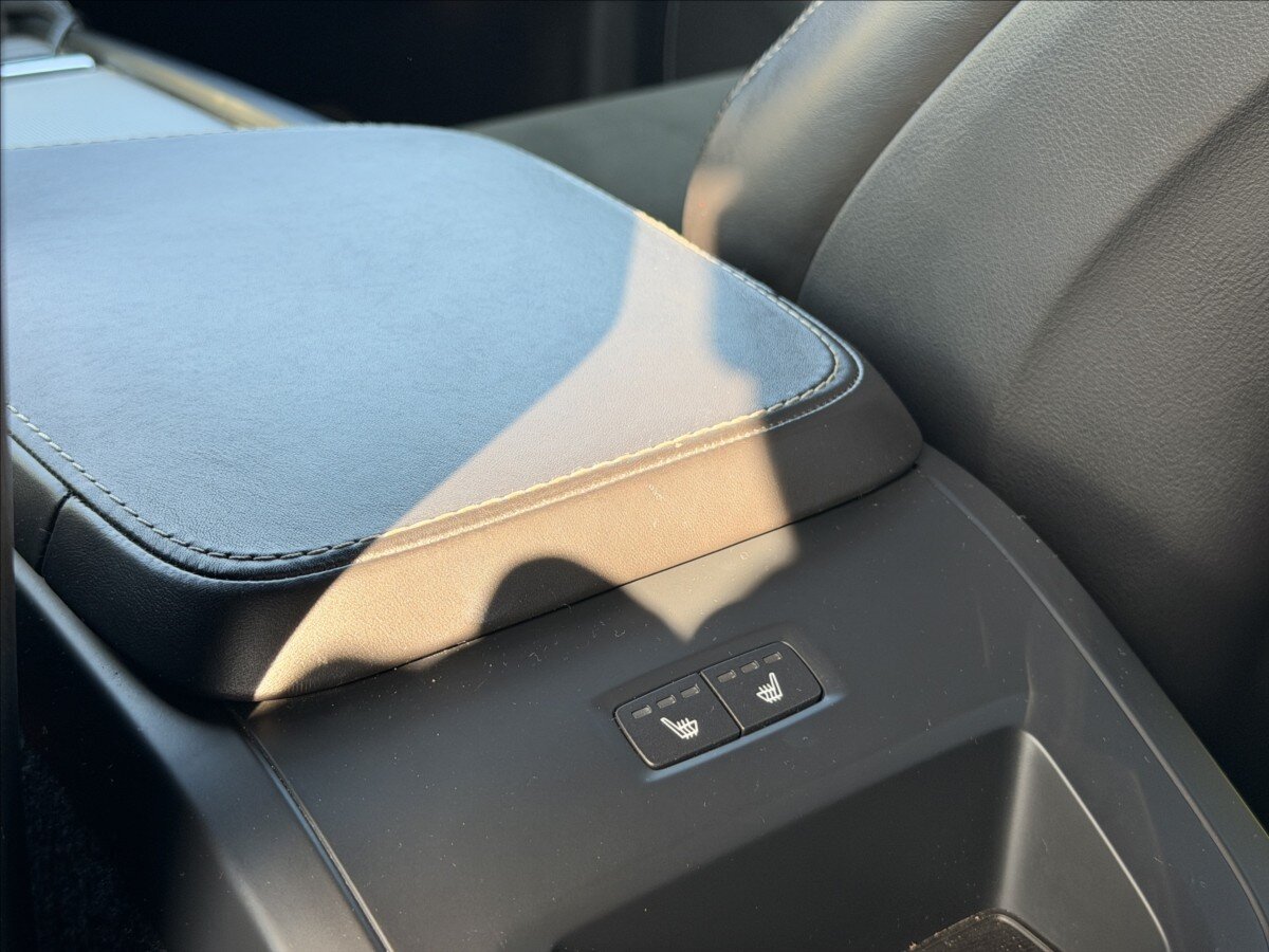 Volvo XC90 SUV / Terénní 2,0 l 173 kw