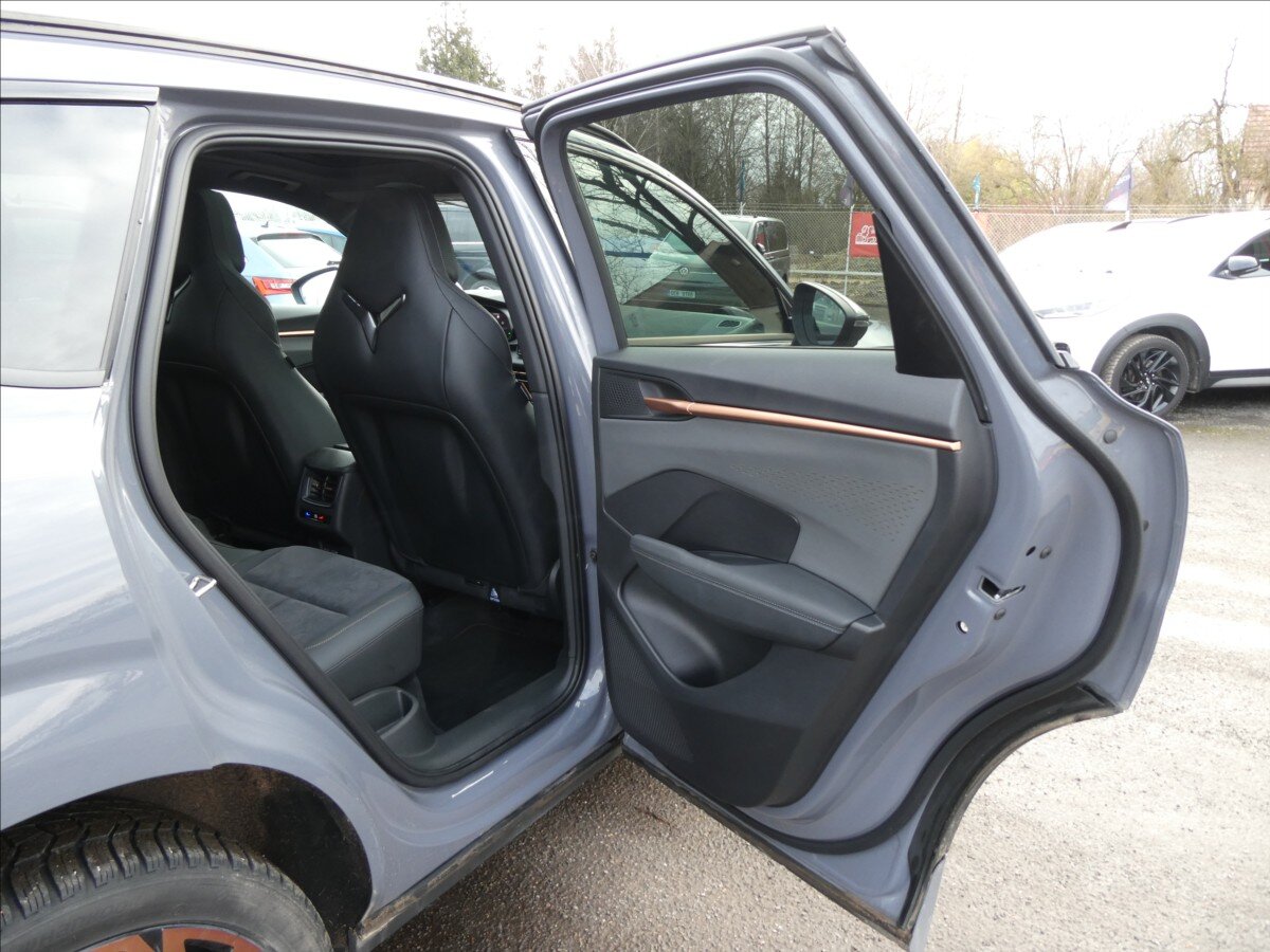 Cupra Terramar SUV / Terénní 2,0 l 195 kw