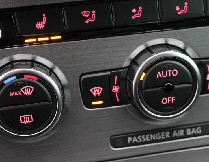 Volkswagen Passat Kombi 1,6 l 77 kw