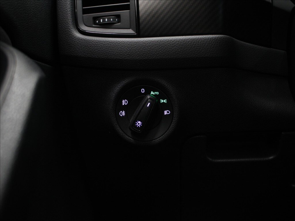 Škoda Kodiaq SUV / Terénní 1,5 l 110 kw