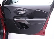 Jeep Cherokee SUV / Terénní 3,2 l 200 kw