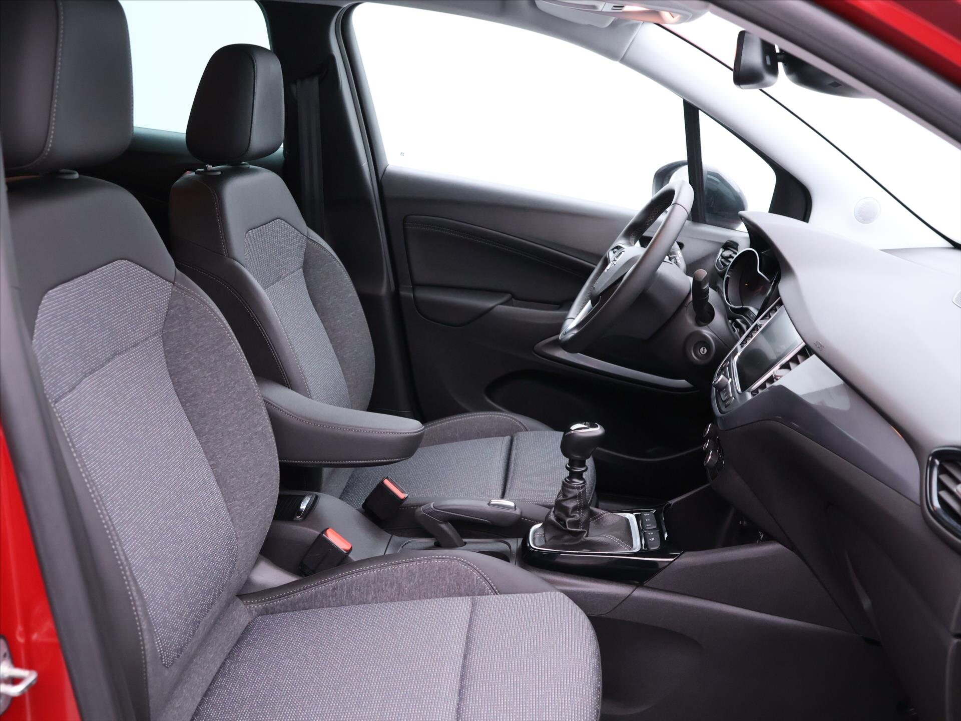 Opel Crossland Hatchback 1,2 l 81 kw