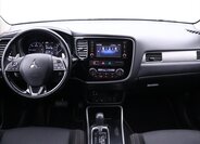 Mitsubishi Outlander 34