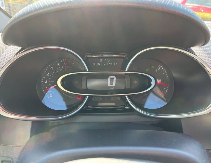 Renault Clio Kombi 1,1 l 54 kw