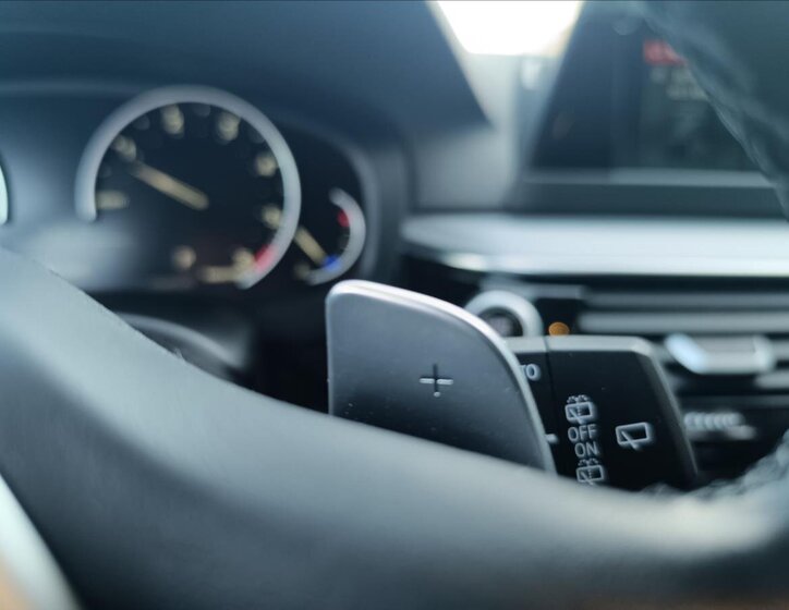 BMW Řada 5 Kombi 2,0 l 140 kw