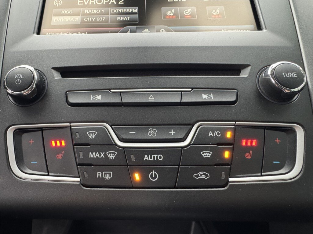 Ford Mondeo Kombi 2,0 l 132 kw