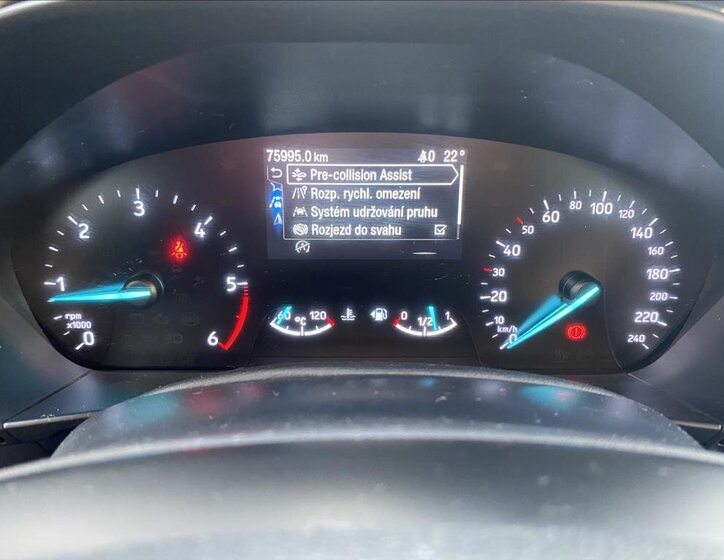 Ford Focus Kombi 1,5 l 88 kw